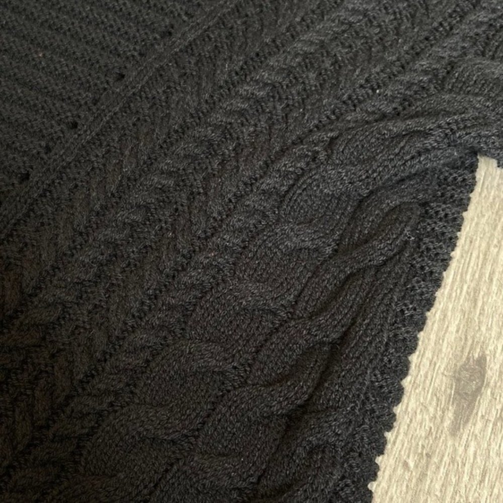 Caslon NWOT Black Mixed Cable-Knit Oversized V-Neck Sweater Size XS Oversized - Picture 7 of 12